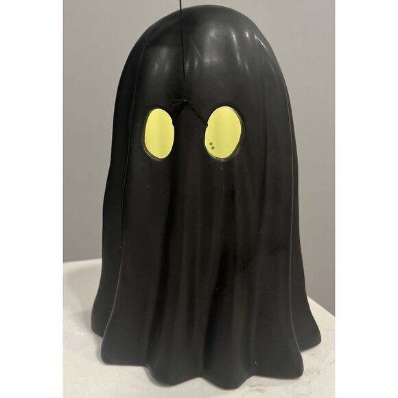 GOBLIN & GHOUL Ceramic Matte Black Ghost 8.5in Halloween Decor NWT - Picture 2 of 10